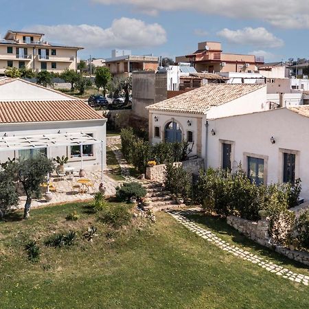 Michael Garden Bed & Breakfast Noto Exterior foto