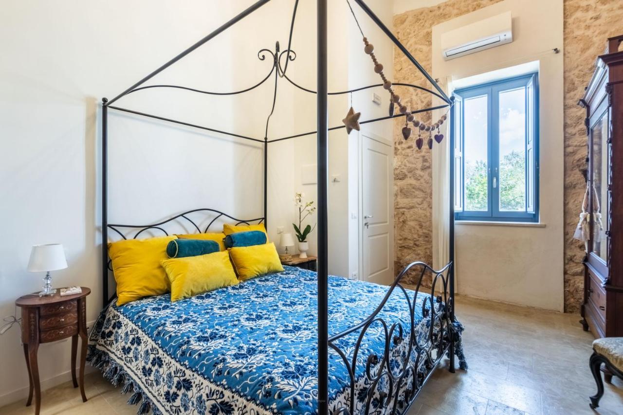 Michael Garden Bed & Breakfast Noto Exterior foto
