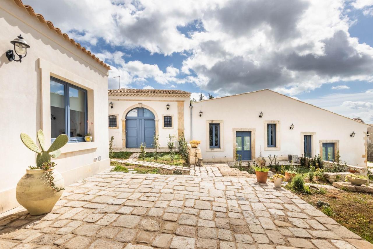 Michael Garden Bed & Breakfast Noto Exterior foto