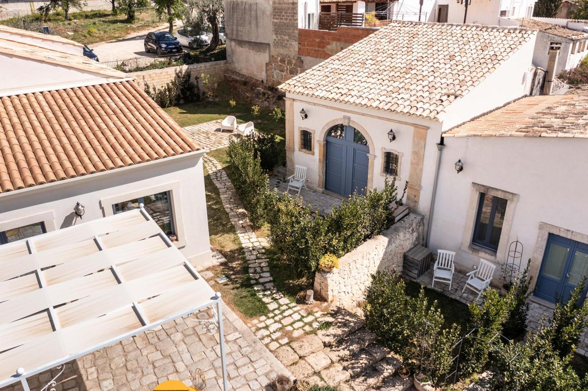 Michael Garden Bed & Breakfast Noto Exterior foto
